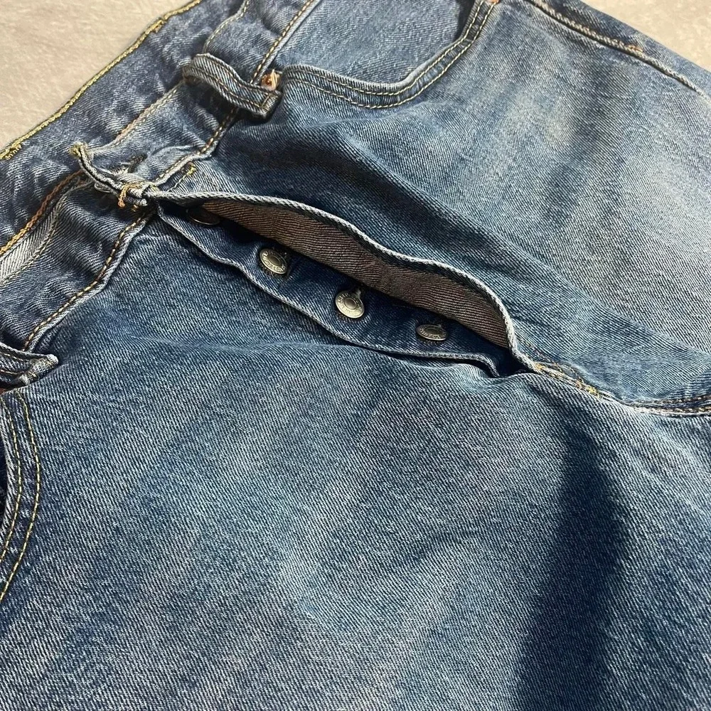 Y2K 2000s Levi's 501 Mid Wash Blue Denim Jeans